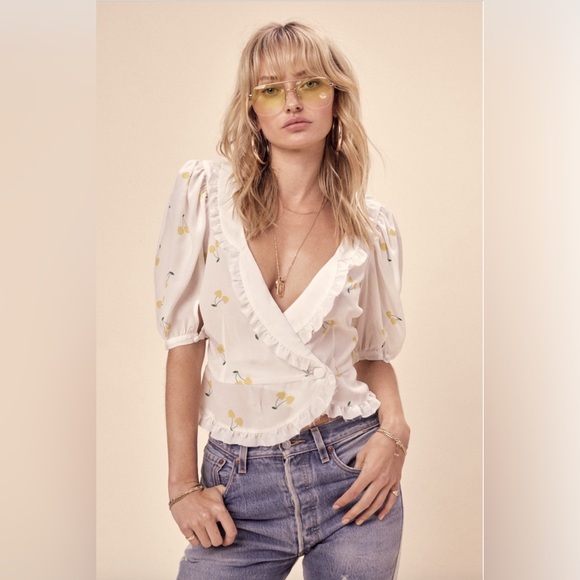 For love and lemons Ashland wrap top - Picture 3 of 9